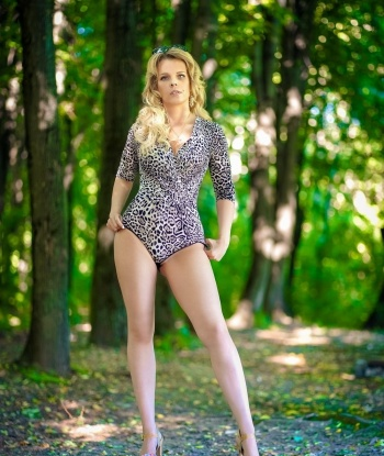 Полина